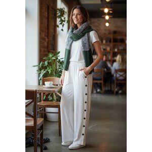 PYRAMID COLLECTION Side-Button Jersey-Knit Pants – Size 2X